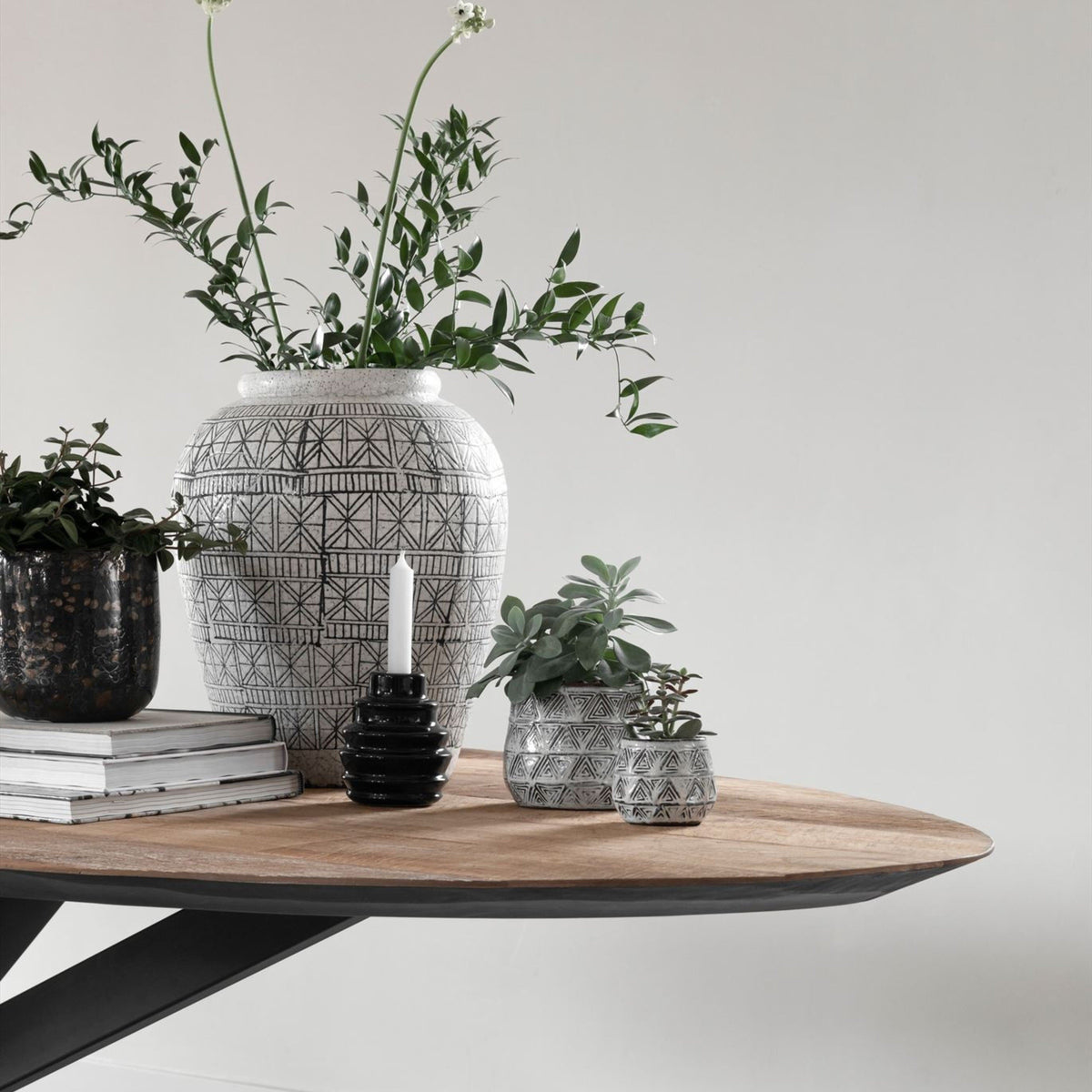 DTP Home Timeless Eettafel Shape 280cm - Eetkamertafel - DTP Home - livinglovely.nl