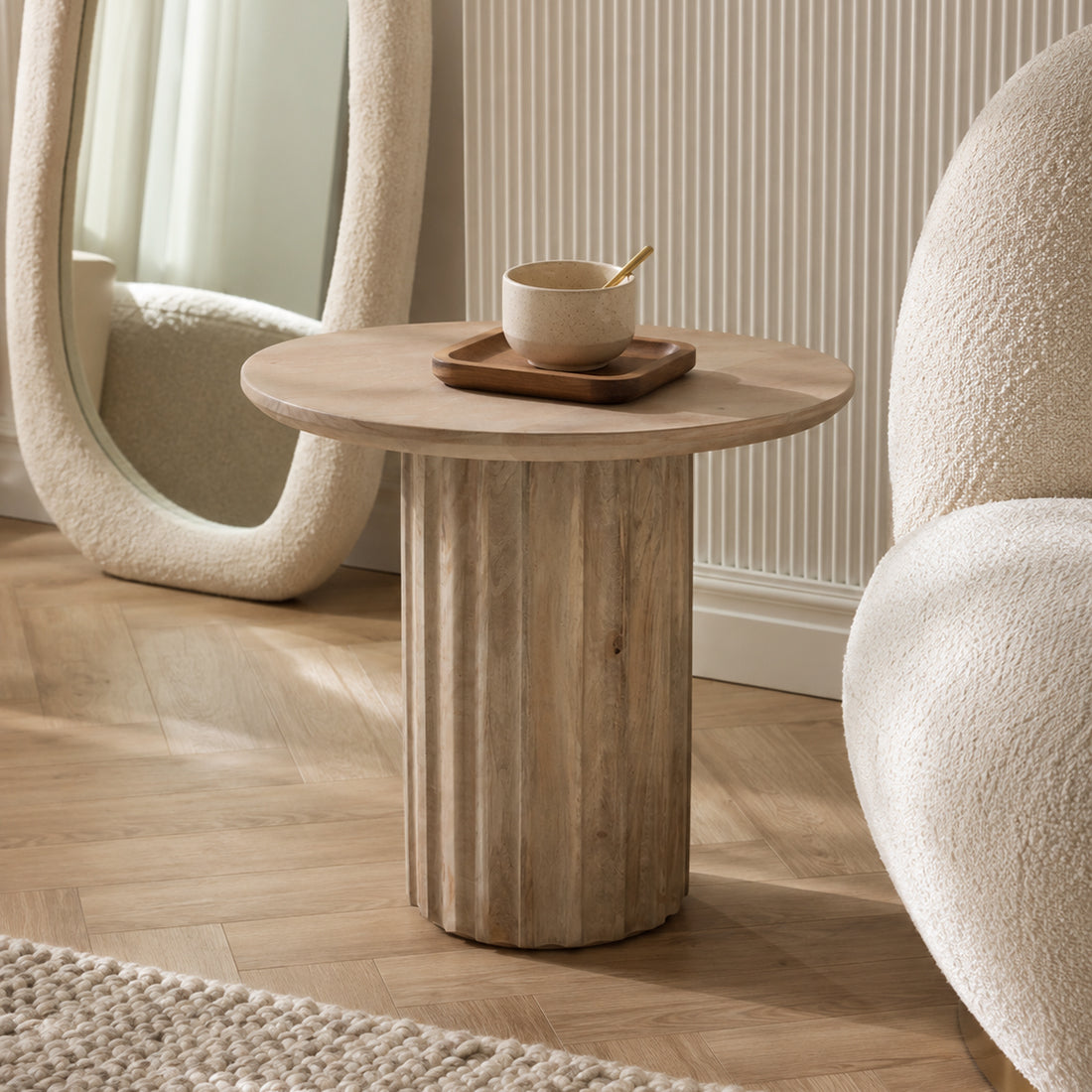 Stolik pomocniczy Bullnose Reversed Fluted Naturalny Ø50cm Raw Materials