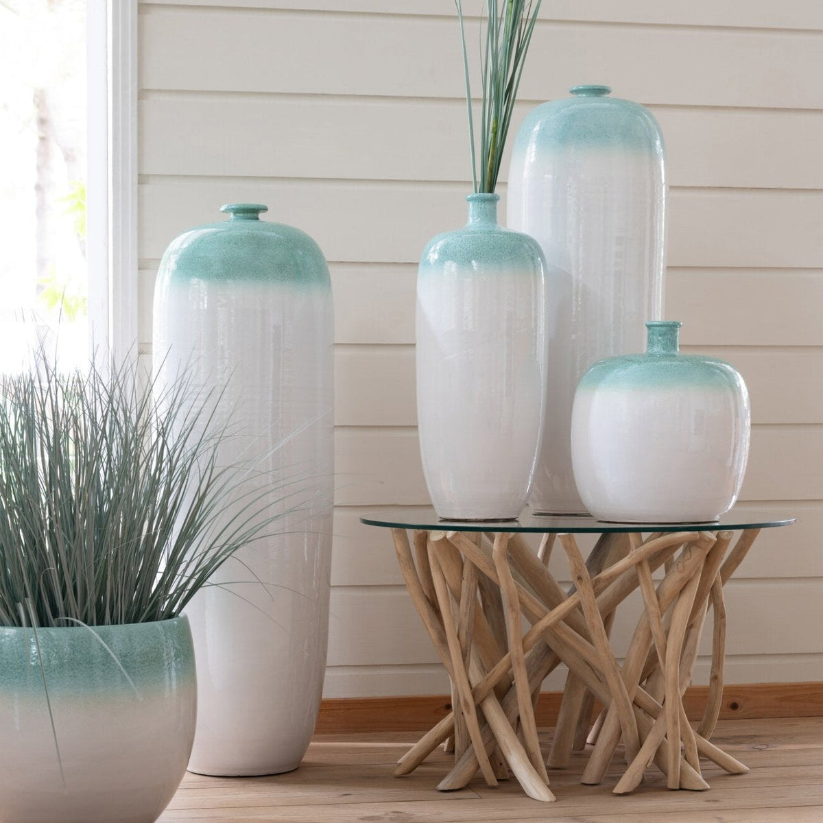 Wazon podłogowy ceramiczny miętowy/biały średni J-Line