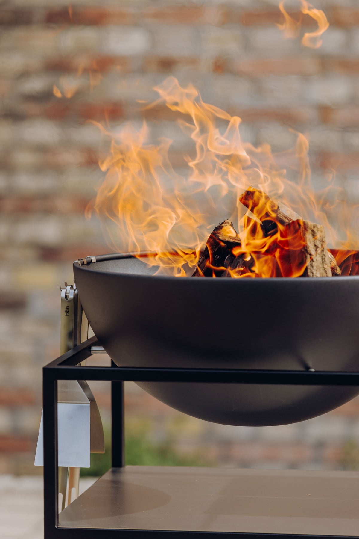 Kuchnia zewnętrzna Fire Kitchen BBQ z misą Höfats Bowl 57