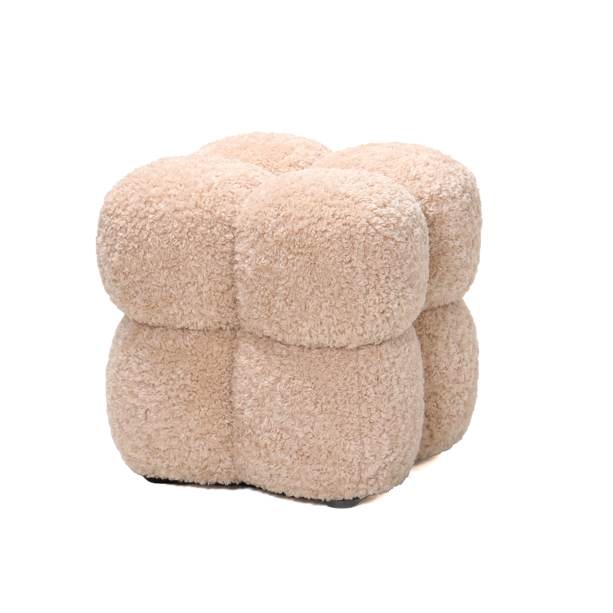 Beżowy kwadratowy puf z tkaniny Teddy PTMD
