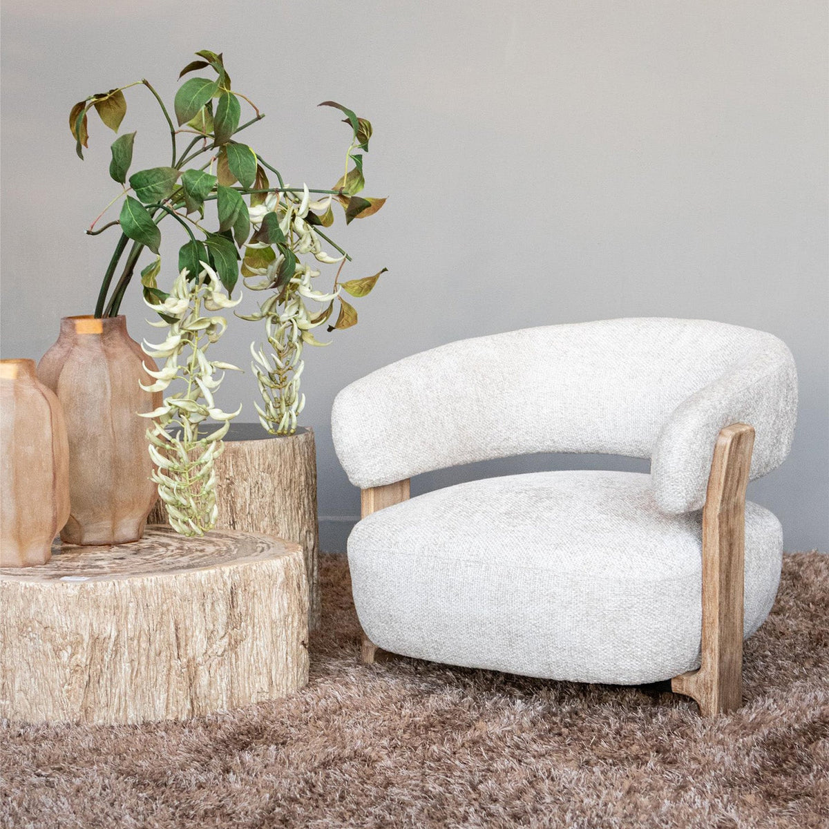 Fotel Mire Cream Legacy 15 Dove drewno kauczukowe PTMD