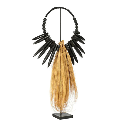 Drewno Rayung na stojaku