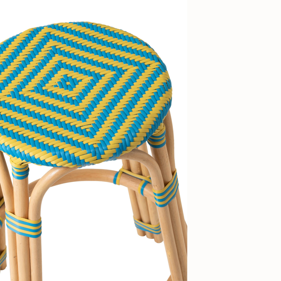 Hoker zewnętrzny Geo Round rattan żółty/azałurowy J-Line