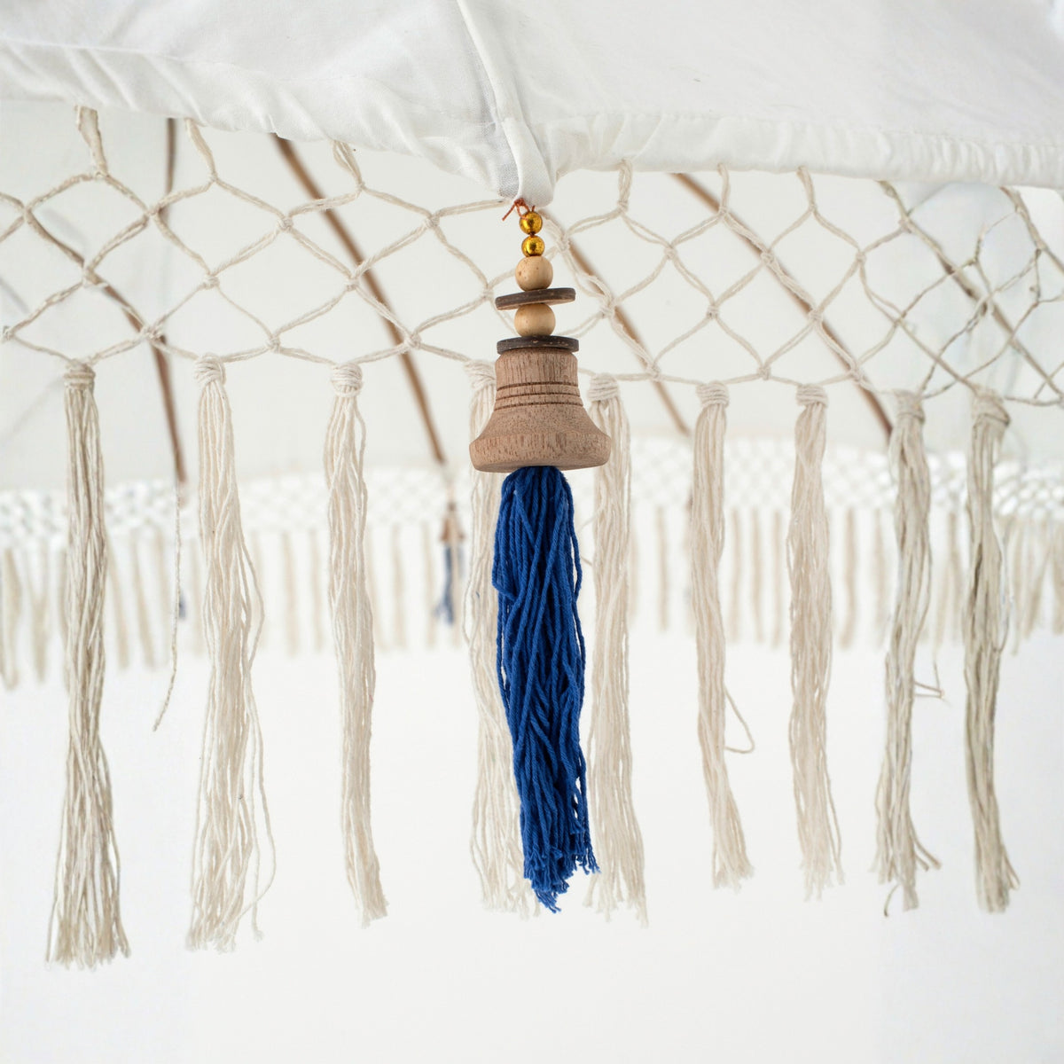 Parasol Flavie Drewno/Bawełna Ecru/Niebieski J-Line