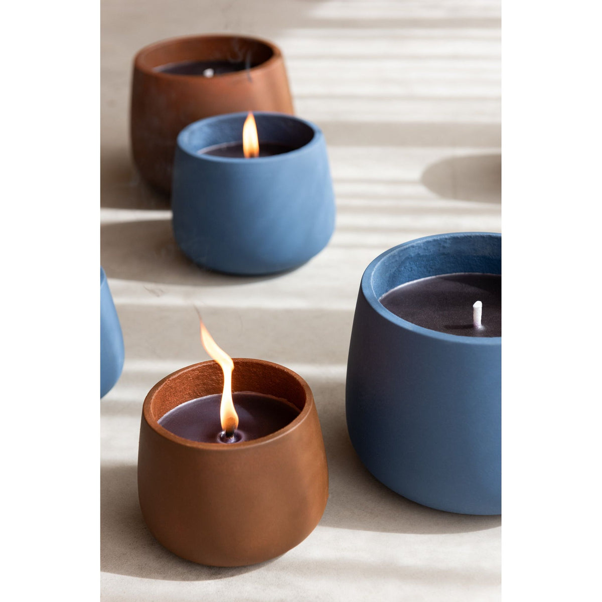 Buitenkaars Cyra Cement Blauw Large 48uur