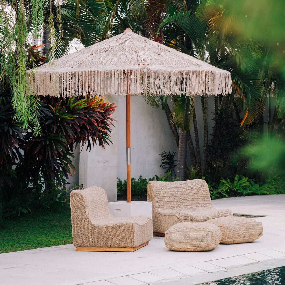Outdoorowa pufa Hampton z liny sizalowej Todo Bien