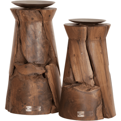 Kandelaar Flame Large op een dressoir MUST Living