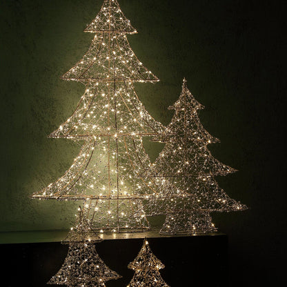 Misk Kerstboom LED Goud XL van PTMD, verlichte kerstbomen met kraaltjes in een donkere kamer
