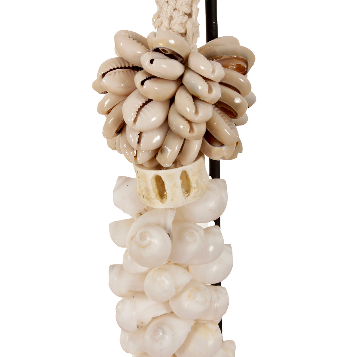 Ornament Indonesische Schelpenketting Bulan Wit - Pole To Pole - Ornament - Pole To Pole - livinglovely.nl